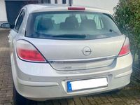 gebraucht Opel Astra TÜV neu | Klimaautomatik | Einparksensor