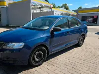 Gebraucht Skoda Rapid 86 PS (63 kW) 2013 Blau Kleinwagen
