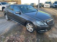 Gebraucht Mercedes E300 204 PS (150 kW) 2010 Grau Limousine