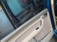 Gebraucht VW Touran 140 PS (102 kW) 2007 Blau Van / Kleinbus