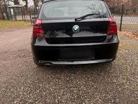 Gebraucht BMW 318 143 PS (105 kW) 2009 Schwarz Limousine