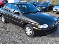 Gebraucht Ford Escort 116 PS (85 kW) 1996 Grün Limousine
