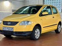 Gebraucht VW Fox Basis 54 PS (39 kW) 2006 Gelb Kleinwagen