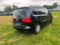 Gebraucht VW Touran 140 PS (102 kW) 2012 Schwarz Van / Kleinbus