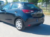 Gebraucht Mazda 2 Center-Line 75 PS (55 kW) 2015 Schwarz Limousine