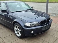 Gebraucht BMW 318 143 PS (105 kW) 2002 Orientblau metallic Limousine