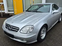 Gebraucht Mercedes SLK200 163 PS (119 kW) 2003 Silber Cabrio