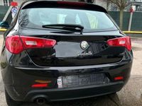 gebraucht Alfa Romeo Giulietta TB 16V TURISMO 1.HND lückenlos Scheckheft