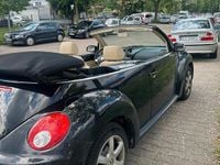 Gebraucht VW New Beetle Cabriolet Freestyle 110 PS (80 kW) 2009 Schwarz Cabrio
