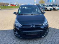 Gebraucht Hyundai i10 Edition 87 PS (63 kW) 2014 Black diamond / mic Kleinwagen