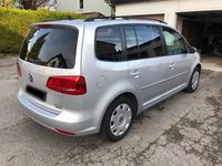 Gebraucht VW Touran 140 PS (102 kW) 2014 Silber Van / Kleinbus