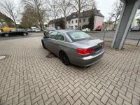 Gebraucht BMW 325 Cabriolet 218 PS (160 kW) 2007 Grau Cabrio
