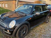 Second-hand Mini One D 75 CP (55 kW) 2004 Negru Hatchback