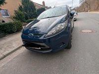 Gebraucht Ford Fiesta 60 PS (44 kW) 2010 Blau Kleinwagen