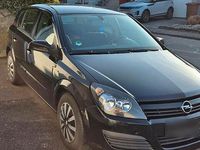 Gebraucht Opel Astra 105 PS (77 kW) 2004 Schwarz Kleinwagen