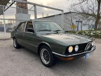 Gebraucht BMW 518 90 PS (66 kW) 1980 Grün Limousine