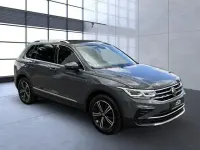 Gebraucht VW Tiguan Elegance 245 PS (180 kW) 2023 Grau SUV
