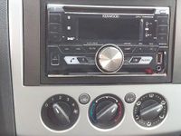 Gebraucht Ford Focus Trend 101 PS (74 kW) 2005 Silber Kleinwagen