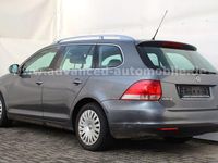 Gebraucht VW Golf V Comfortline 105 PS (77 kW) 2009 Grau Kombi
