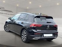 Gebraucht VW Golf VIII Active 150 PS (110 kW) 2022 Schwarz Limousine
