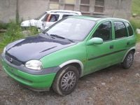 Gebraucht Opel Corsa 60 PS (44 kW) 1997 Grün Kleinwagen