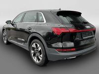 Gebraucht Audi e-tron 230 kW (313 PS) 2022 Schwarz SUV
