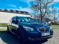 Gebraucht BMW 525 197 PS (144 kW) 2007 Blau Kombi