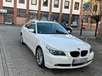 Gebraucht BMW 525 180 PS (132 kW) 2007 Weiß Limousine