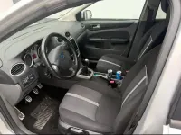 Gebraucht Ford Focus 101 PS (74 kW) 2010 Silber Kleinwagen