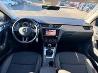 Gebraucht Skoda Octavia Ambition 150 PS (110 kW) 2017 Beige Kombi