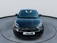 Gebraucht Fiat 500e Action 69 kW (95 PS) 2021 Nero profondo/cattivo/kyalami/ Kleinwagen