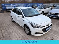 Gebraucht Hyundai i20 GO! 75 PS (55 kW) 2018 Weiß Limousine