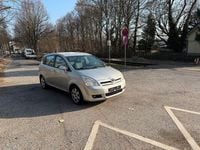 Gebraucht Toyota Corolla Verso 129 PS (94 kW) 2007 Silber Van / Kleinbus