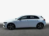 Gebraucht Mercedes A250 Advanced Plus 218 PS (160 kW) 2023 Weiß Limousine