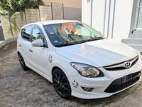 Gebraucht Hyundai i30 109 PS (80 kW) 2011 Weiß Kleinwagen