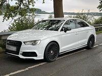 Gebraucht Audi S3 Design 300 PS (220 kW) 2015 Weiß Limousine