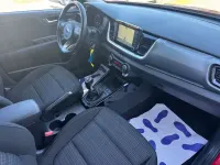 Second-hand Kia Stonic Vision 101 CP (74 kW) 2020 Roșu SUV