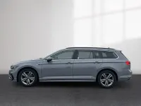Usata VW Passat R-line 150 CV (110 kW) 2023 Grigio Station wagon