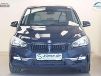 Gebraucht BMW 218 Luxury Line 140 PS (102 kW) 2018 Imperialblau brillanteffekt Van / Kleinbus