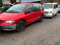 Gebraucht Chrysler Voyager 2000 Rot Van / Kleinbus
