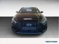Gebraucht Hyundai i30 Advantage 101 PS (74 kW) 2025 Abyss black Kombi