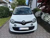 Używany Renault Twingo Life 69 KM (50 kW) 2018 Biały Hatchback
