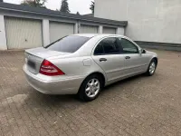 Gebraucht Mercedes C180 143 PS (105 kW) 2003 Silber Limousine