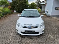 Gebraucht Toyota Auris 99 PS (72 kW) 2011 Weiß Kleinwagen