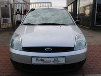 Gebraucht Ford Fiesta Ambiente 69 PS (50 kW) 2004 Silber Kleinwagen