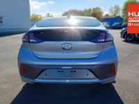 gebraucht Hyundai Ioniq PLUG-IN HYBRID 1.6 GDI 6-Gang-DCT 104 kW (141 PS) ADVANTAGE-PAKET, Radio-Navigationssystem, Display, 10,25-Zoll-Farb-Touchscreen, 17-Zoll-Leichtmetallfelgen, Smart-Key-System inkl. Start-/Stopp-Knopf, Innenspiegel automatisch abblendend, Vol