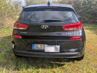 Gebraucht Hyundai i30 140 PS (102 kW) 2017 Schwarz Kombi