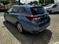 Gebraucht Toyota Auris Basis 116 PS (85 kW) 2016 Denimblau metallic