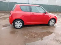 Gebraucht Suzuki Swift 95 PS (69 kW) 2009 Rot Kleinwagen