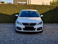 Gebraucht Peugeot 308 Active 131 PS (96 kW) 2021 Weiß Limousine